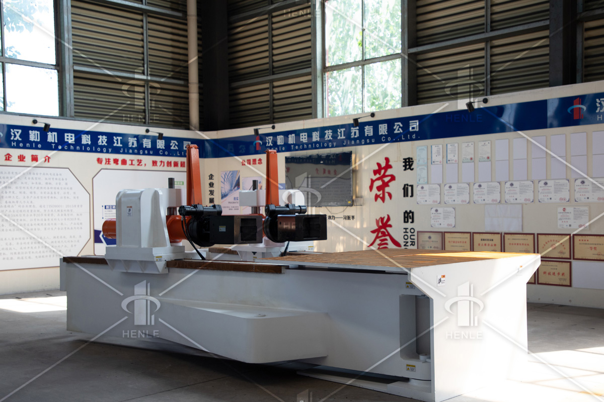 【知識說明】什么是數(shù)控拉彎機(jī)，六大優(yōu)勢特點(diǎn)