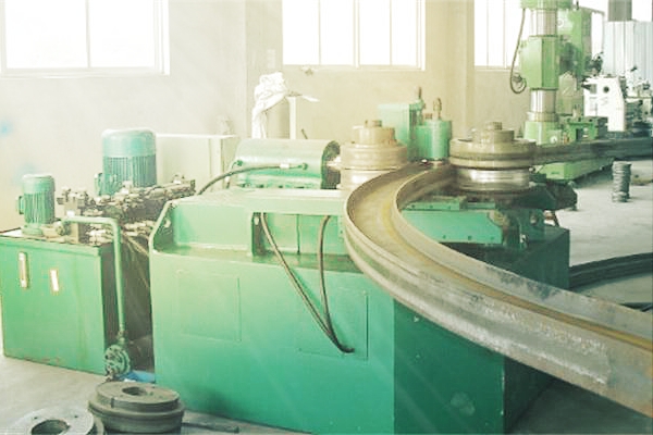 還不了解型材彎曲機(jī)的彎曲操作注意事項(xiàng)，不要錯(cuò)過(guò)！